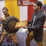 Jumanji VS Wonder Woman; hilarious photo-op with the Great Alyson Tabbitha (@alysontabbitha)